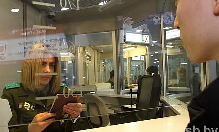 С июля иностранные граждане будут регистрироваться онлайн