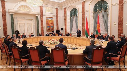 Лукашенко подчеркивает стратегическую значимость научной отрасли для развития страны