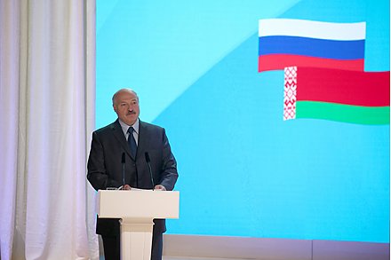 "Это сотни тысяч рабочих мест" - Александр Лукашенко рассказал, чем важно региональное сотрудничество с Россией