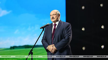 Тема недели: Александр Лукашенко на женском форуме "За Беларусь"