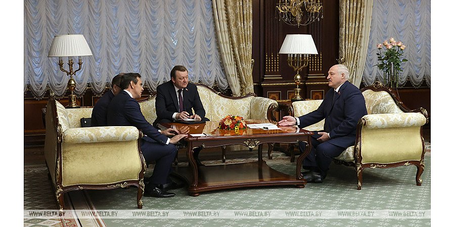 Александр Лукашенко предлагает Бразилии определить дорожную карту развития отношений и пригласил Лулу да Силву в Минск
