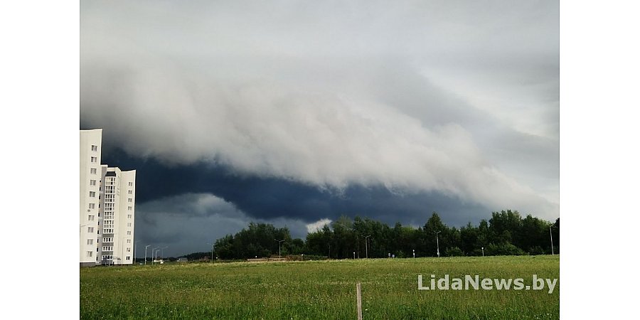 Оперативное предупреждение на 28 июля – ожидаются грозы, ливни, шквалистый ветер. Даны рекомендации для населения