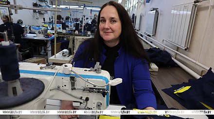 "Начинали с двух швейных машинок". Могилевчанка о швейном бизнесе и безграничной любви к детям