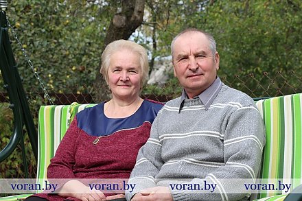 Позитивный имидж пожилых людей создают супруги Анна и Валерий Ясель из аг. Погородно