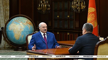 "Господь нас серьезно проверил". Александр Лукашенко заслушал доклад о ситуации в сельском хозяйстве