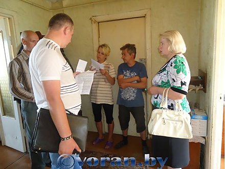 Из квартиры в барак