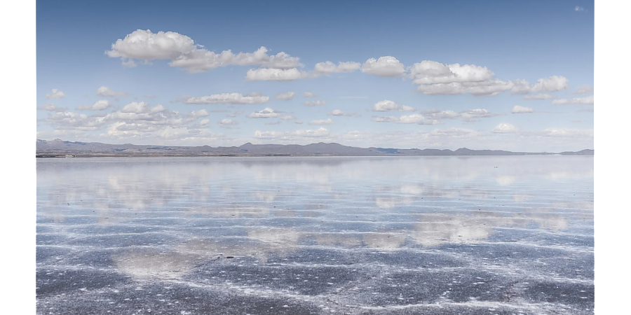 Не смотри в воду: народные приметы на 20 апреля