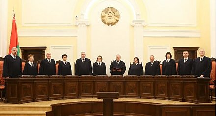 КС признал поправки в закон о массовых мероприятиях соответствующими Конституции