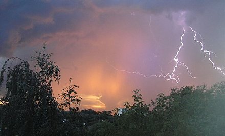 Белгидромет предупреждает белорусов о грозах