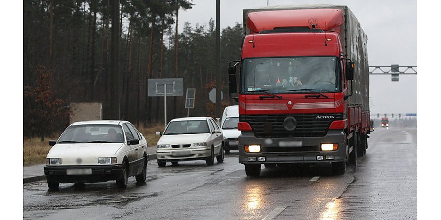 В Беларуси введут запрет на перевозки грузов в Казахстан с использованием перецепки и перегрузки
