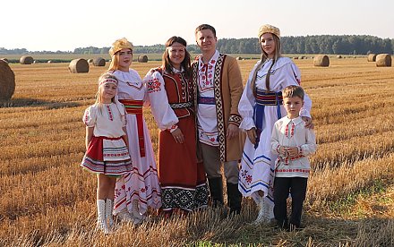 Семья Лях представит Гродненскую область на конкурсе «Семья года»
