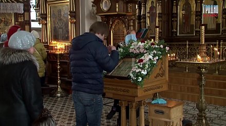 Православные празднуют Прощеное воскресенье (+Видео)