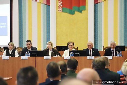 В Ивье состоялось выездное заседание сессии Гродненского областного Совета депутатов