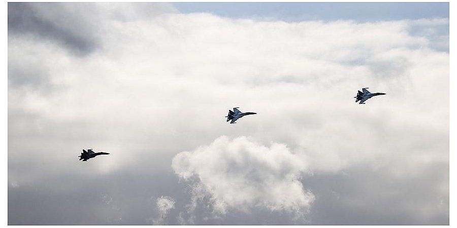 Летные экипажи Беларуси и России выполняют боевое применение на полигоне Ружанский