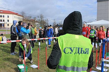 Ориентирование в городе: в центре Гродно прошли международные соревнования по спортивному ориентированию (Дополнено)