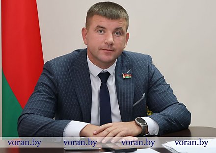 Драма литовских перевозчиков. Член Постоянной комиссии Совета Республики по региональной политике и местному самоуправлению Дмитрий Захарчук о ситуации на границе с Литвой