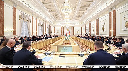 Тонкая настройка на внешнем контуре. Подробности совещания Александра Лукашенко с дипломатами