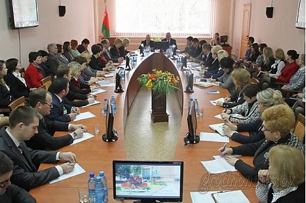 Министр образования Беларуси Игорь Карпенко посетил Гродненщину и встретился с представителями системы образования