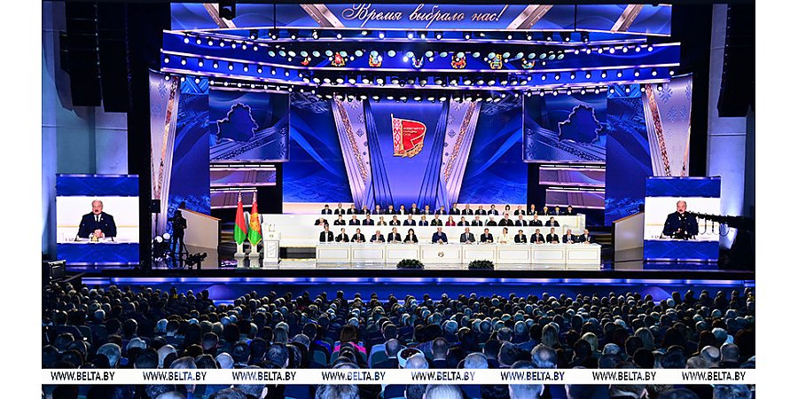 Александр Лукашенко: основной реальный риск для Беларуси создает горячая точка в Украине