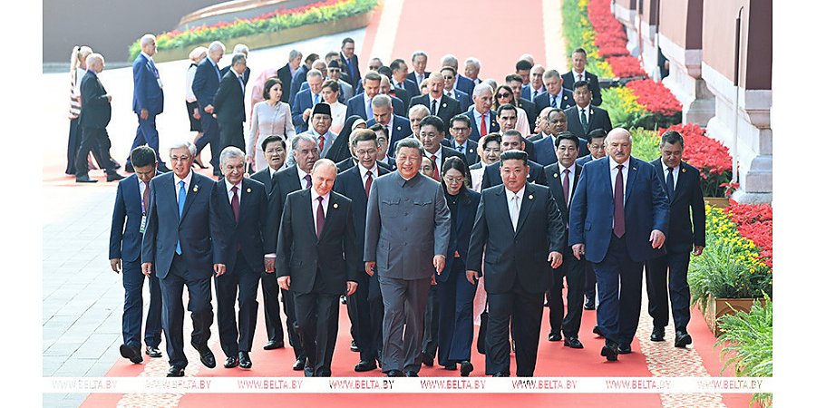 "Шанхайская семья", парад Победы и марафон встреч. Завершился многодневный визит Александра Лукашенко в Китай