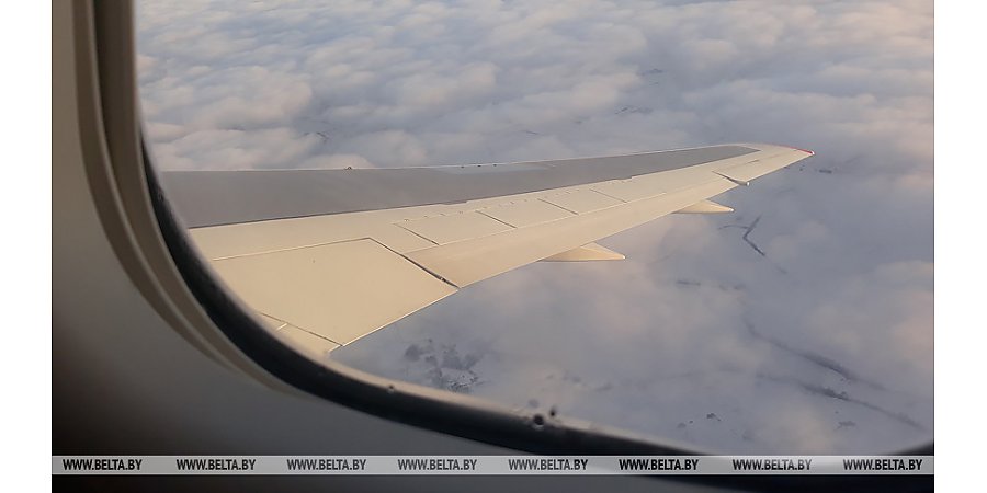 Борт Ryanair из Польши сел в Афинах после сообщения о бомбе