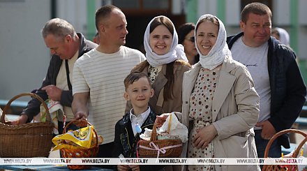 Александр Лукашенко поздравил христиан Беларуси со светлым праздником Пасхи