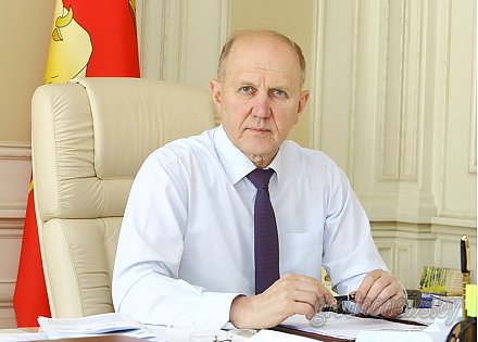 Вопросы хода уборочной кампании рассмотрены на оперативном совещании в облисполкоме