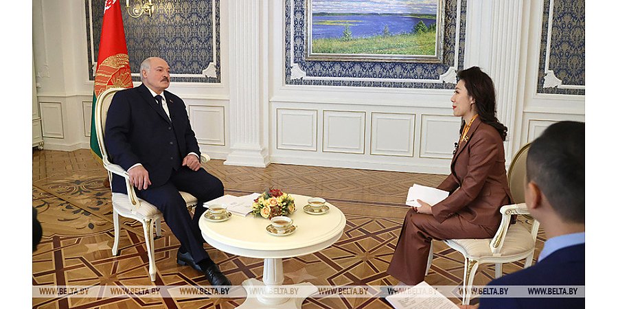 От нацбезопасности и народного ополчения до стрельбы по мишеням в снегопад. Подробности интригующей недели Президента