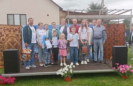 Фестиваль семейных традиций прошел в Трокелях