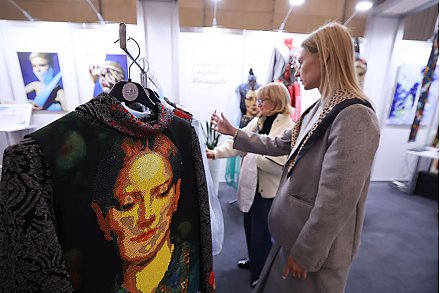 Красивая, комфортная, долговечная — за что белорусскую одежду ценят на родине и за рубежом