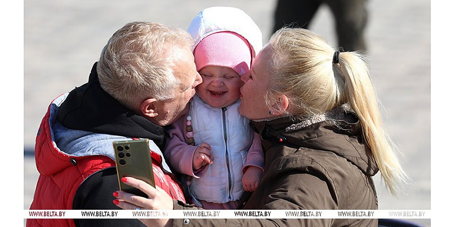 В Беларуси стартует акция "Вместе - за крепкую и здоровую семью"