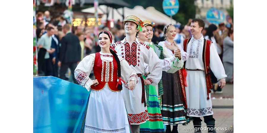 Поздравление Гродненского облисполкома и Гродненского областного Совета депутатов с Днем работников культуры