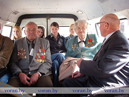 Листая старые альбомы... Архивные кадры празднования Дня Победы в Вороновском районе в разные годы 