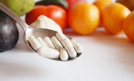 Врач назвал главные симптомы дефицита витамина D в организме