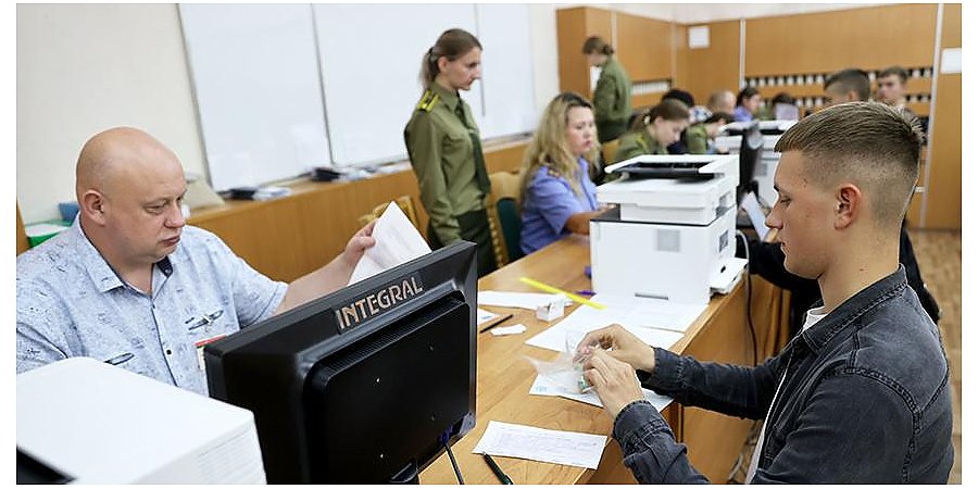 Милицейские вузы Беларуси начали прием документов от абитуриентов в новом формате