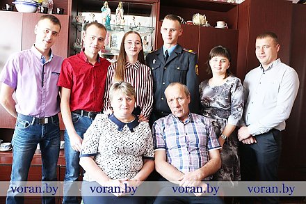 СЧАСТЬЕ, умноженное на восемь