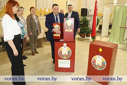 Ровно в 20.00 закрылись избирательные участки в Вороновском районе