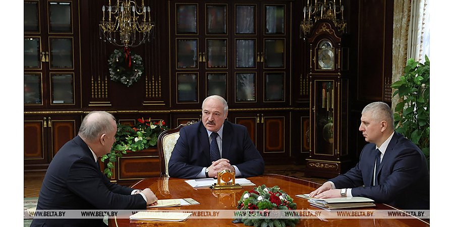 "Экономика прежде всего" - Лукашенко ориентирует банки на кредитование реального сектора, но без "воздушных денег"