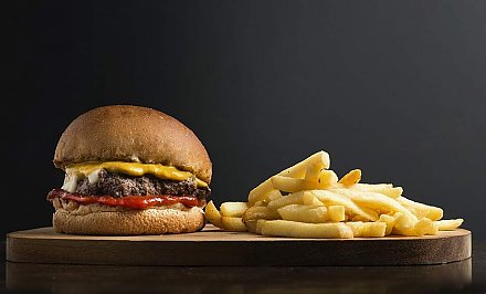 Названы пищевые факторы, провоцирующие инсульт