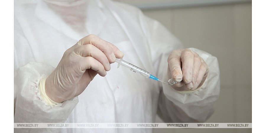 Пиневич не исключает ввоз новых вакцин от COVID-19 в Беларусь