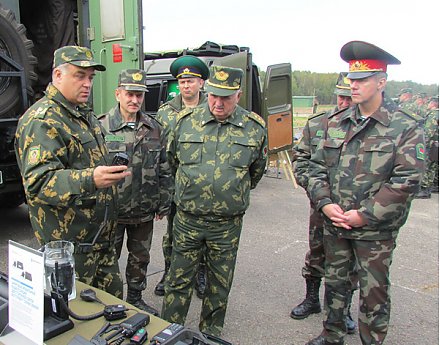 Владимир Кравцов и Леонид Мальцев обсудили вопросы пограничной безопасности в регионе