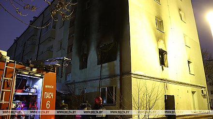 В Минске при пожаре в пятиэтажке погибли 6 человек, в том числе ребенок