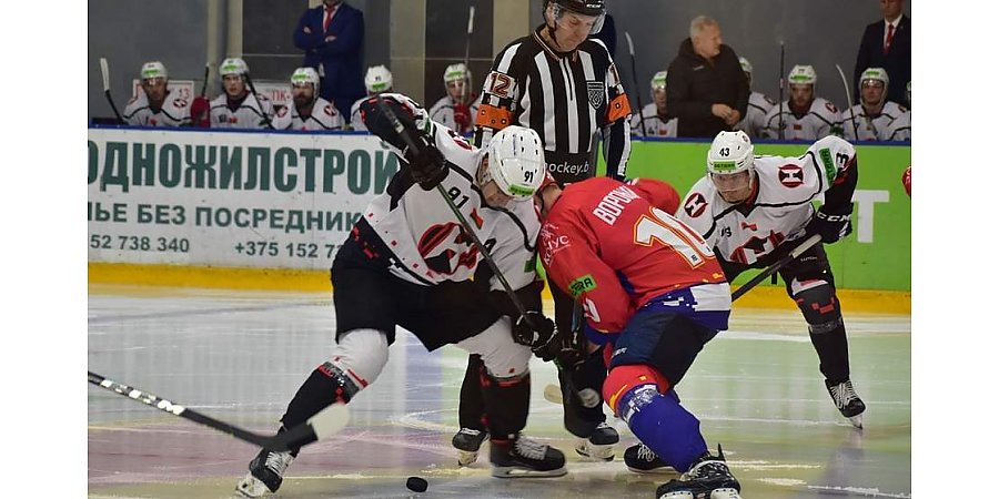 «Неман» взял верх над «Лидой» в игре хоккейного чемпионата страны