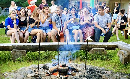 Более 200 участников собрал на Августовском канале культслет работников культуры (+видео)