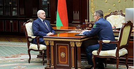 "Таможня в этом году сработала положительно" - Александр Лукашенко принял с докладом председателя ГТК