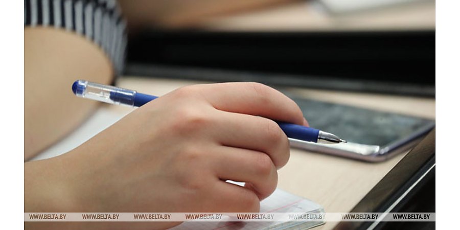 "Купалаўскую дыктоўку" в Международный день родного языка напишут более 1000 человек