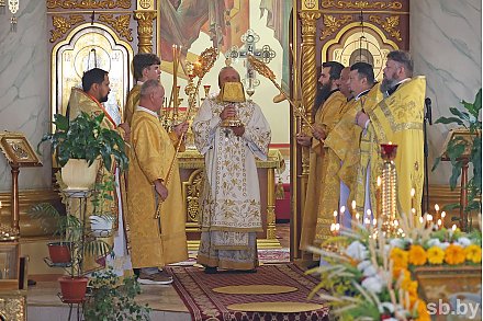 Экспедиция «Дорога к святыням» финишировала в Лиде во время Дня белорусской письменности