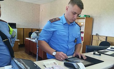 «Мобильный инспектор» в действии: как работает электронное приложение, которое недавно пришло на помощь сотрудникам Лидской ГАИ?