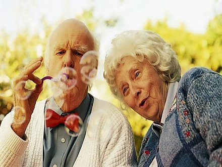 Столетний рубеж преодолели 464 жителя Беларуси