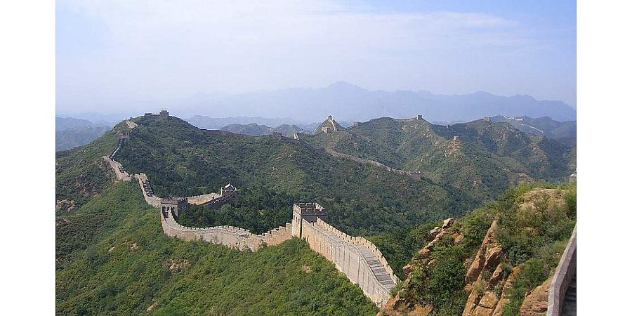 СМИ: участок Великой Китайской стены обрушился из-за землетрясения